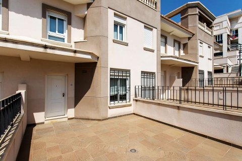 Duplex for sale in Santa Pola, Alicante, Spain 3 bedrooms, 149 sq.m. No. 37860 - photo 2