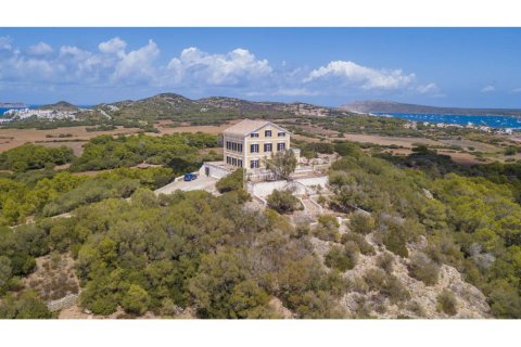 House for sale in Es Mercadal, Menorca, Spain 10 bedrooms, 1371 sq.m. No. 23583 - photo 3
