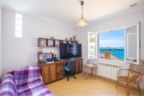 Villa for sale in Mahon, Menorca, Spain 4 bedrooms, 249 sq.m. No. 23791 - photo 11