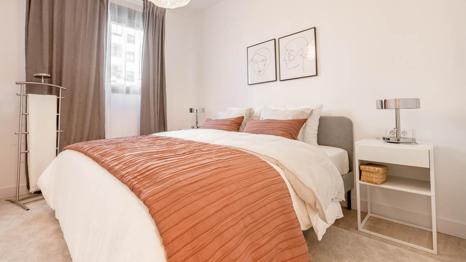 Almenara Homes en Málaga, España No. 40805