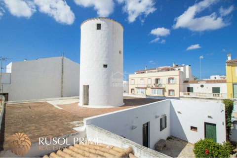 Townhouse for sale in Ciutadella De Menorca, Menorca, Spain 5 bedrooms, 243 sq.m. No. 10769 - photo 8