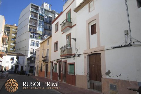 Townhouse for sale in Calpe, Alicante, Spain 8 bedrooms, 405 sq.m. No. 39517 - photo 5
