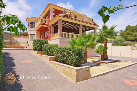 Villa for sale in Calpe, Alicante, Spain 4 bedrooms, 540 sq.m. No. 39548 - photo 15