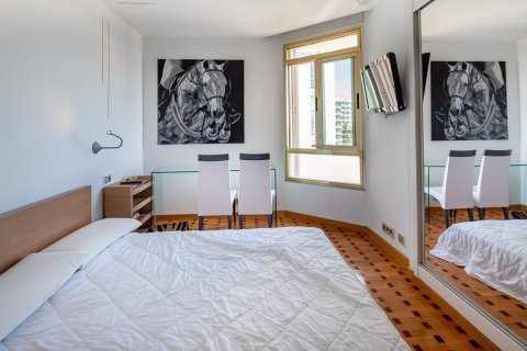 Apartment for sale in Palma de Majorca, Mallorca, Spain 3 bedrooms, 130 sq.m. No. 40847 - photo 11