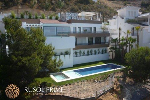 Villa for sale in Altea, Alicante, Spain 4 bedrooms, 640 sq.m. No. 39464 - photo 10