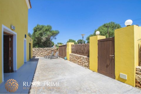 Villa for sale in Alaior, Menorca, Spain 2 bedrooms, 121 sq.m. No. 39153 - photo 5