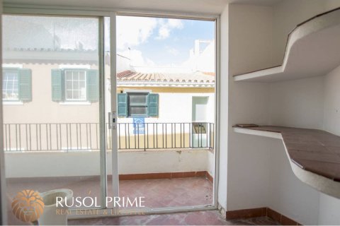 Apartment for sale in Mahon, Menorca, Spain 4 bedrooms, 178 sq.m. No. 11371 - photo 18