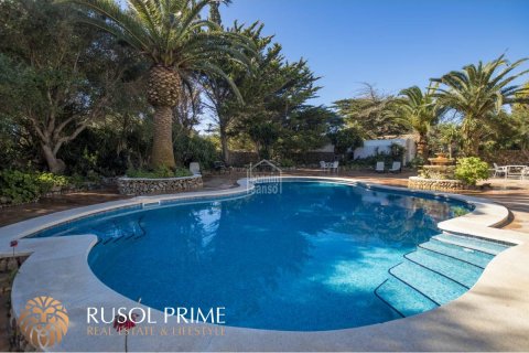 Villa for sale in Es Castell, Menorca, Spain 12 bedrooms, 700 sq.m. No. 39057 - photo 20