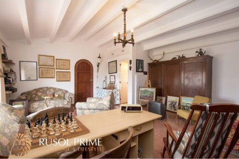 Villa for sale in Es Castell, Menorca, Spain 5 bedrooms, 376 sq.m. No. 39220 - photo 7