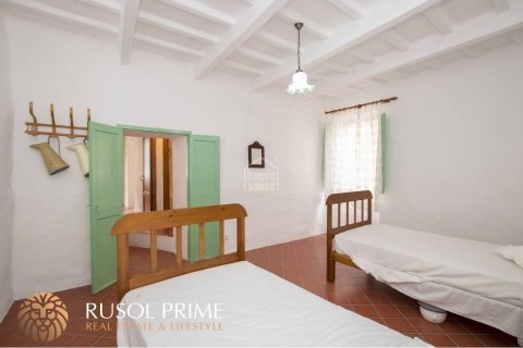 Townhouse for sale in Alaior, Menorca, Spain 4 bedrooms, 252 sq.m. No. 38986 - photo 11