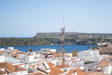 Townhouse for sale in Es Castell, Menorca, Spain 5 bedrooms, 420 sq.m. No. 39100 - photo 12