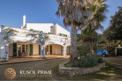 Villa for sale in Alaior, Menorca, Spain 5 bedrooms, 330 sq.m. No. 11201 - photo 12