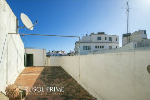 Commercial property for sale in Alaior, Menorca, Spain 3 bedrooms, 196 sq.m. No. 39739 - photo 17
