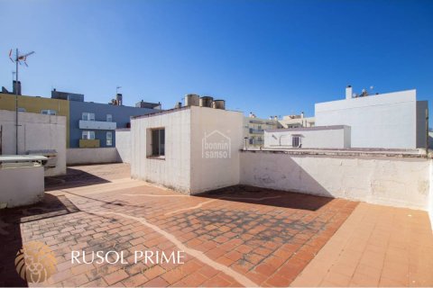 Apartment for sale in Mahon, Menorca, Spain 4 bedrooms, 192 sq.m. No. 39733 - photo 11