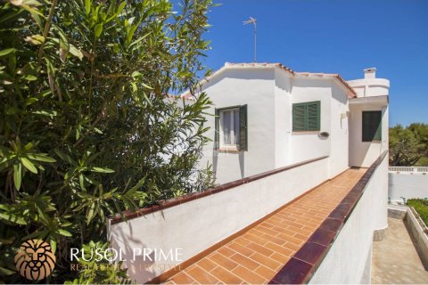 Apartment for sale in Es Mercadal, Menorca, Spain 3 bedrooms, 85 sq.m. No. 39064 - photo 3