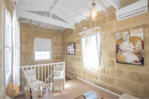Townhouse for sale in Es Castell, Menorca, Spain 5 bedrooms, 420 sq.m. No. 39100 - photo 15
