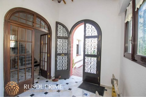 Villa for sale in Mahon, Menorca, Spain 10 bedrooms, 558 sq.m. No. 38979 - photo 15