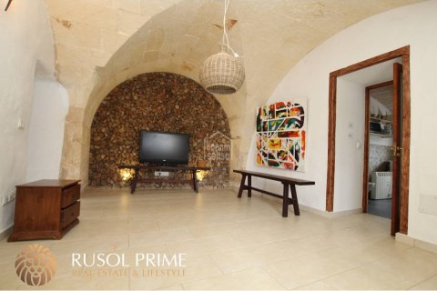 Townhouse for sale in Sant Lluis, Menorca, Spain 3 bedrooms, 198 sq.m. No. 39141 - photo 11