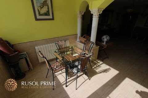 Villa for sale in Calpe, Alicante, Spain 7 bedrooms, 300 sq.m. No. 39525 - photo 12