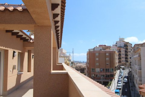 Penthouse for sale in Calpe, Alicante, Spain 5 bedrooms, 500 sq.m. No. 40800 - photo 1