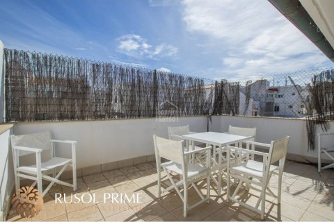 Apartment for sale in Mahon, Menorca, Spain 3 bedrooms, 111 sq.m. No. 39115 - photo 5