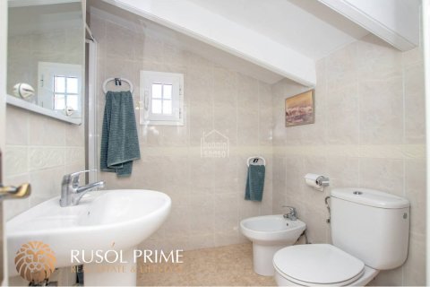 Villa for sale in Sant Lluis, Menorca, Spain 4 bedrooms, 171 sq.m. No. 39718 - photo 14