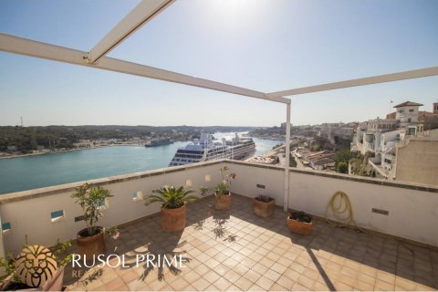 Townhouse for sale in Mahon, Menorca, Spain 8 bedrooms, 698 sq.m. No. 11113 - photo 7