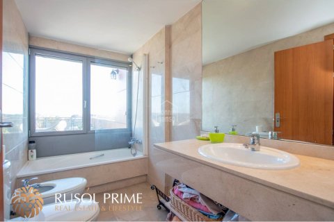 Apartment for sale in Mahon, Menorca, Spain 3 bedrooms, 190 sq.m. No. 39301 - photo 15