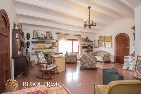 Villa for sale in Es Castell, Menorca, Spain 5 bedrooms, 376 sq.m. No. 39220 - photo 6
