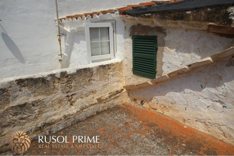 Townhouse for sale in Ciutadella De Menorca, Menorca, Spain 4 bedrooms, 141 sq.m. No. 39647 - photo 5