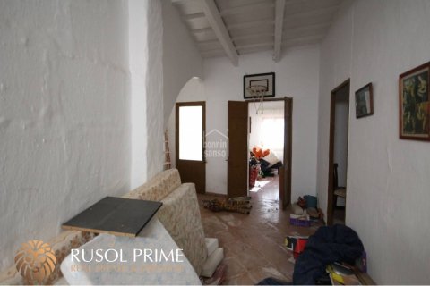 Townhouse for sale in Ciutadella De Menorca, Menorca, Spain 4 bedrooms, 168 sq.m. No. 39096 - photo 6