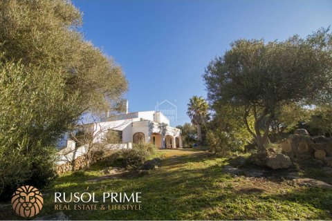 Villa for sale in Alaior, Menorca, Spain 5 bedrooms, 330 sq.m. No. 11201 - photo 9