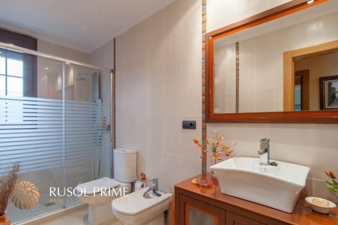 Villa for sale in San Vicente del Raspeig, Alicante, Spain 5 bedrooms, 739 sq.m. No. 39573 - photo 6
