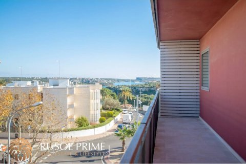 Apartment for sale in Mahon, Menorca, Spain 3 bedrooms, 190 sq.m. No. 39301 - photo 7
