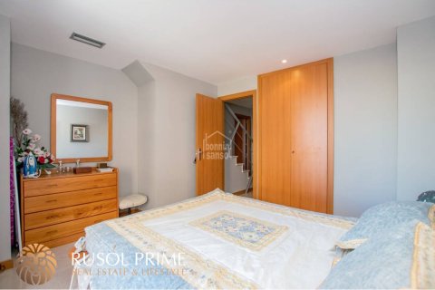 Apartment for sale in Mahon, Menorca, Spain 3 bedrooms, 190 sq.m. No. 39301 - photo 13