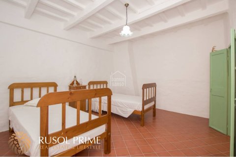 Townhouse for sale in Alaior, Menorca, Spain 4 bedrooms, 252 sq.m. No. 38986 - photo 9