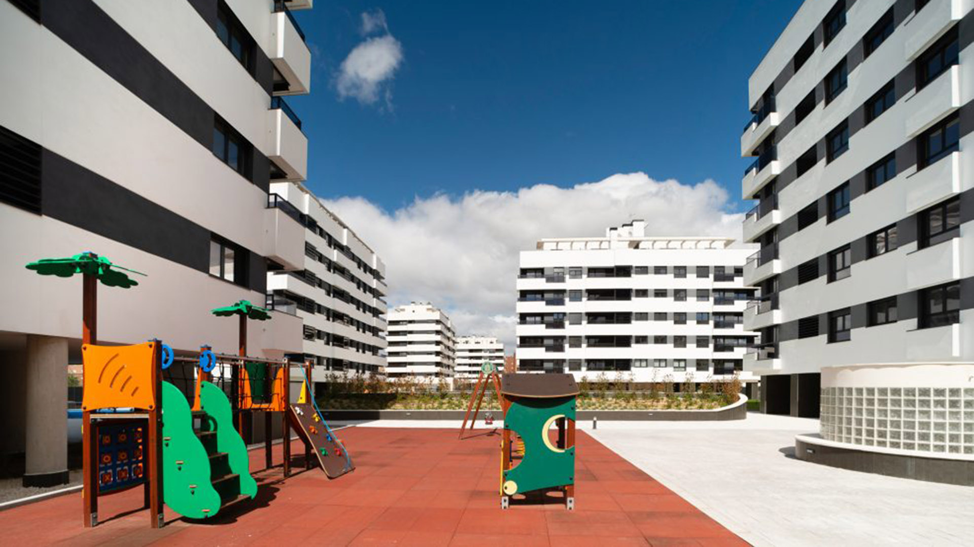 Parque Ingenieros en Madrid, España No. 40008