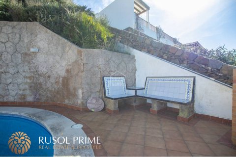 Villa for sale in Mahon, Menorca, Spain 4 bedrooms, 249 sq.m. No. 39187 - photo 11