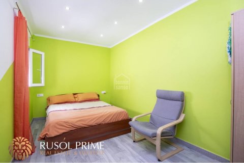 Apartment for sale in Mahon, Menorca, Spain 6 bedrooms, 200 sq.m. No. 38246 - photo 9