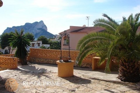 Villa for sale in Calpe, Alicante, Spain 3 bedrooms, 250 sq.m. No. 39452 - photo 7