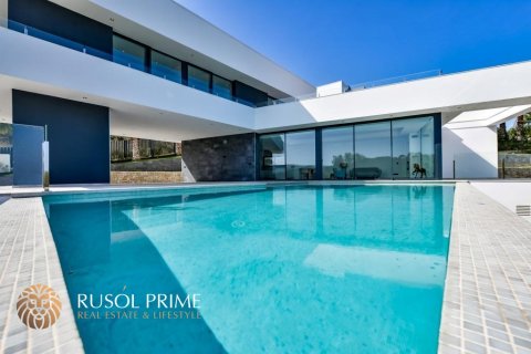 Villa for sale in Javea, Alicante, Spain 3 bedrooms, 374 sq.m. No. 39447 - photo 1