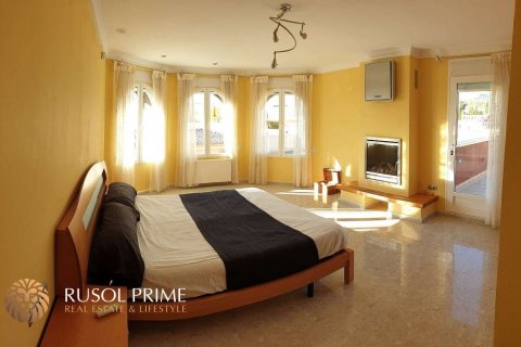 Villa for sale in Calpe, Alicante, Spain 4 bedrooms, 540 sq.m. No. 39548 - photo 11