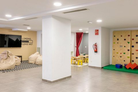 Cubic III Madrid, Spain No. 40144 - photo 11