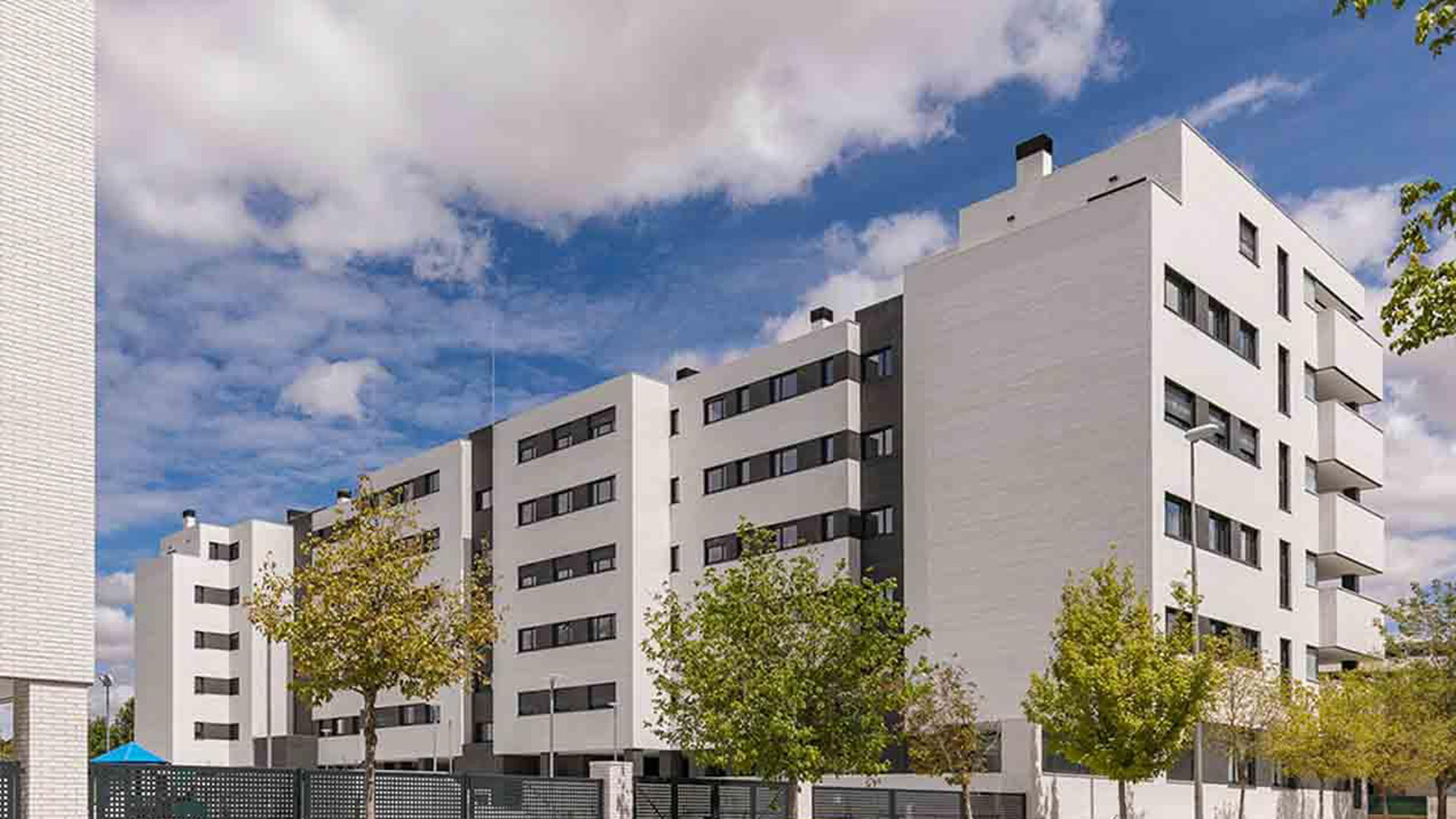 Jalon in Valladolid, Spain No. 40183