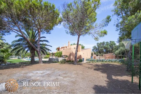 Villa for sale in Sant Lluis, Menorca, Spain 5 bedrooms, 228 sq.m. No. 39164 - photo 16