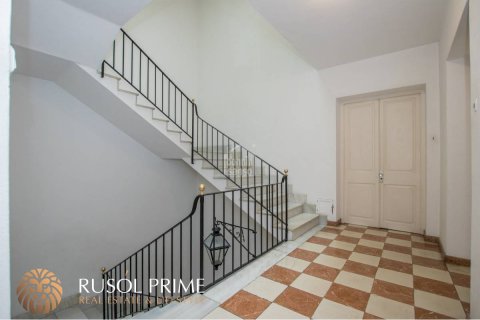Apartment for sale in Mahon, Menorca, Spain 10 bedrooms, 978 sq.m. No. 11127 - photo 10