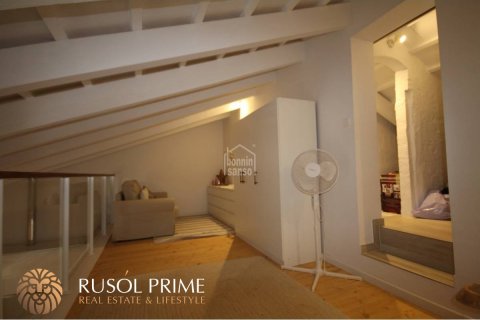 Villa for sale in Mahon, Menorca, Spain 5 bedrooms, 245 sq.m. No. 39030 - photo 13
