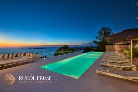 Villa for sale in Ibiza town, Ibiza, Spain 9 bedrooms, 800 sq.m. No. 38231 - photo 13