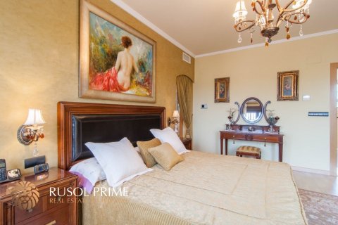 Villa for sale in San Vicente del Raspeig, Alicante, Spain 5 bedrooms, 739 sq.m. No. 39573 - photo 15