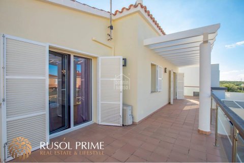 Villa for sale in Mahon, Menorca, Spain 4 bedrooms, 184 sq.m. No. 38997 - photo 9